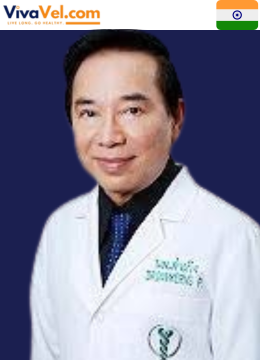Dr. Damkerng Pathomvanich – pioneer hair transplant surgeon in Bangkok, expert in FUT/FUE and cosmetic surgery | VivaVel Health