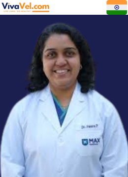 Dr. Heera P, leading gynecologist at Max Hospital Saket, Delhi, specialist in pregnancy and women’s health