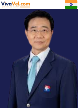 Dr. Kanit Chamroontaneskul – senior orthopaedic spine surgeon in Bangkok specializing in minimally‑invasive spine surgery at Bangkok Hospital | VivaVel.com