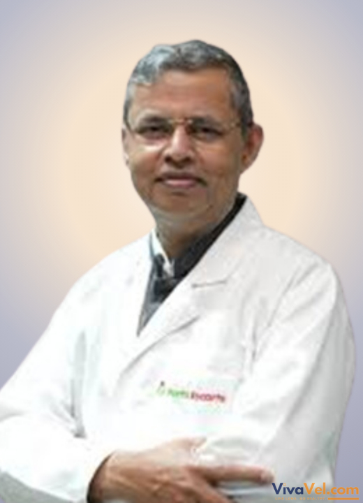 Dr. Azmat Karim, Consultant in Pulmonary Critical Care & Sleep Medicine at Fortis Escorts Heart Institute, New Delhi.