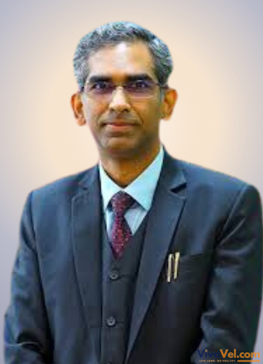 Dr. Nikhil Agrawal, surgical gastroenterologist and GI oncosurgeon at Max Hospital Saket, Delhi, expert in cancer and digestive surgeries