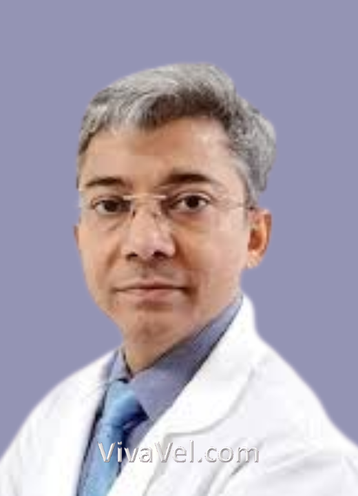 Dr. Saif N. Shah – Leading orthopaedic & joint replacement surgeon in India for international patients | VivaVel Medical Tourism
