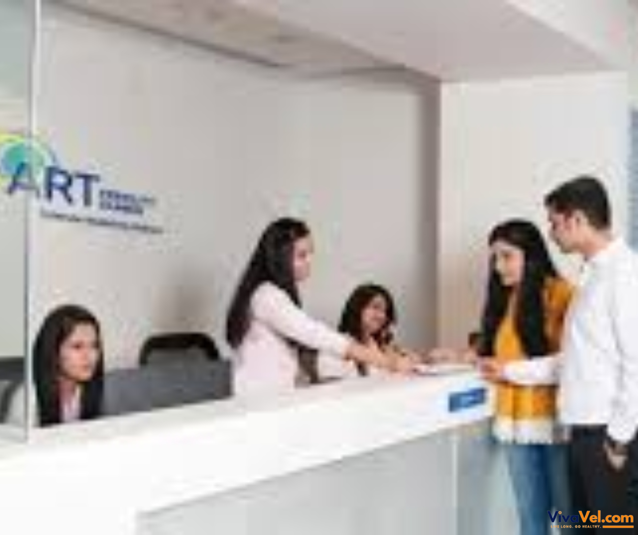 State-of-the-art IVF laboratory at ART Fertility Clinic, featuring advanced reproductive technology and high success rates.