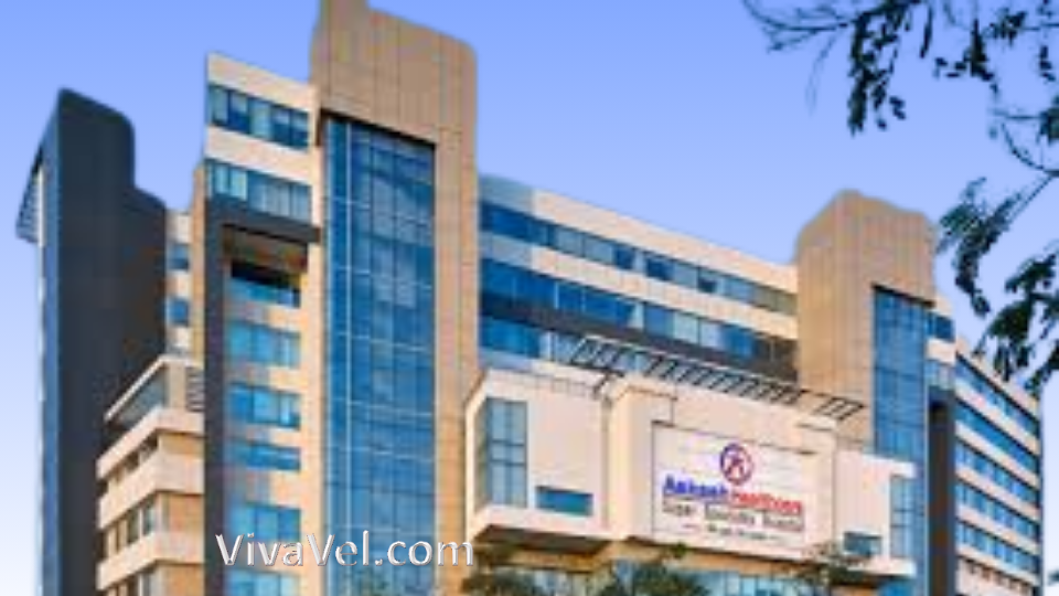Aakash Healthcare Super Speciality Hospital exterior partnered with VivaVel Health