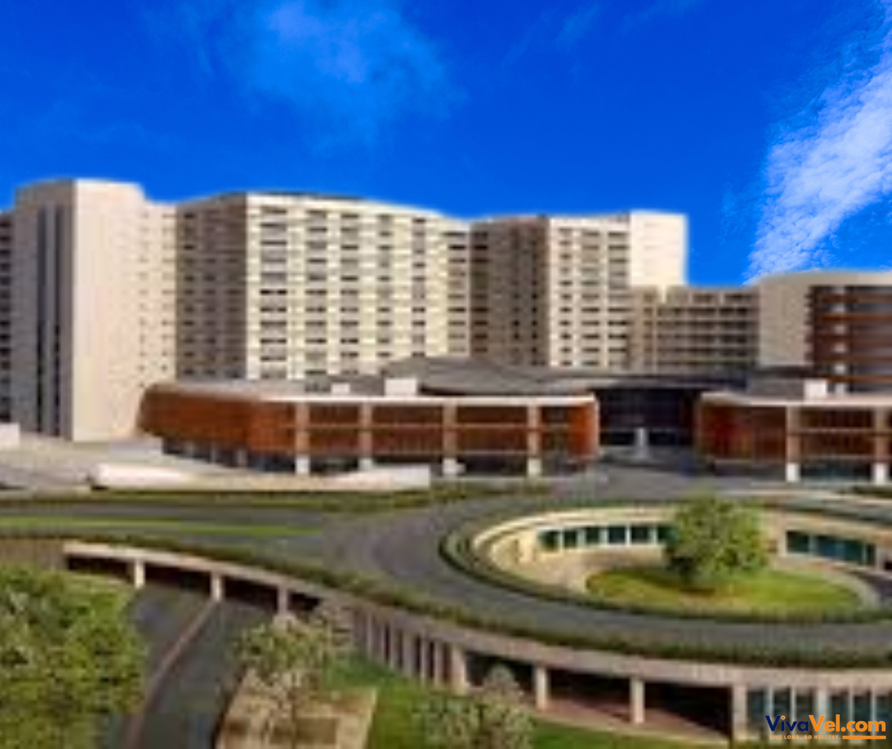 Amrita Hospital, Faridabad – India's largest multispecialty hospital with cutting-edge healthcare infrastructure and global standards.