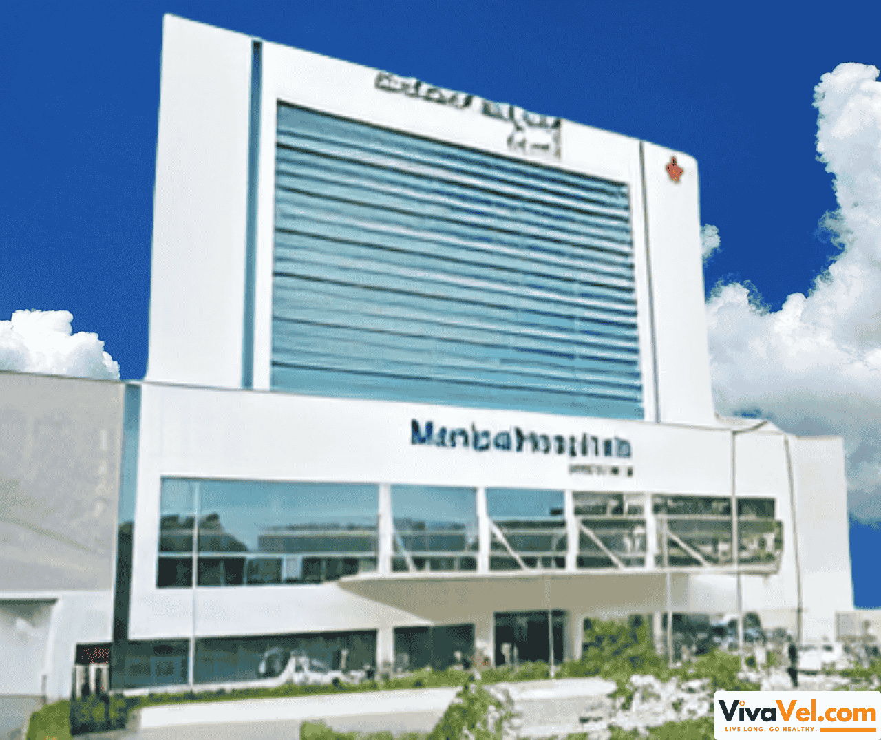 Overseas patient receiving care from specialist at Manipal Hospital Bengaluru – global medical travel arranged by VivaVel.com