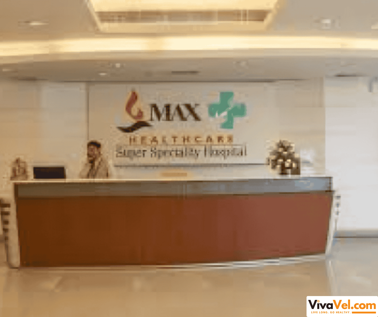 International helpdesk at Max Super Speciality Hospital, Dehradun – full travel and medical support by VivaVel.com