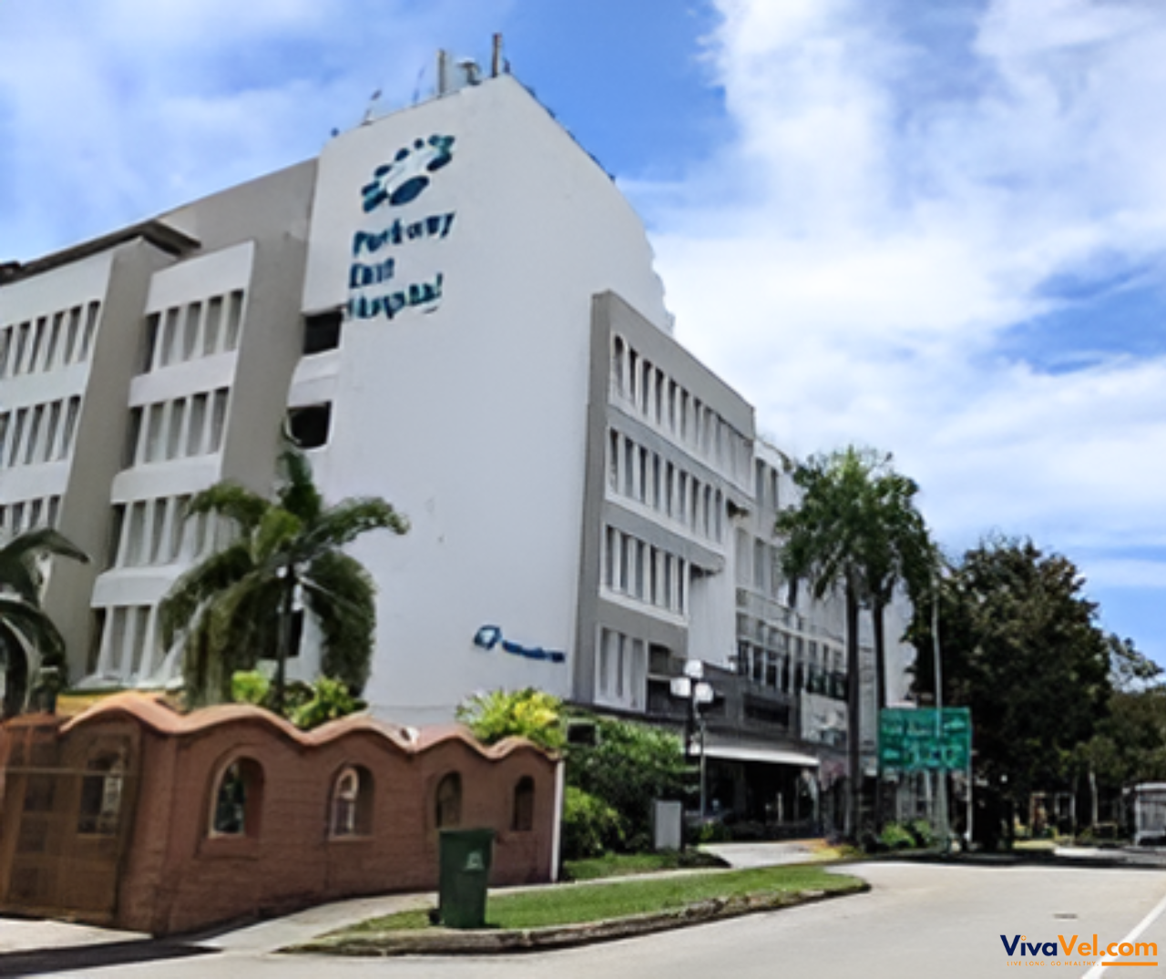 Parkway East Hospital’s international patient services – seamless support with VivaVel.com medical travel assistance